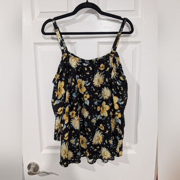 Torrid Black and Yellow Floral Georgette Cold Shoulder Blouse in Size 1 (14/16) - Picture 9 of 13
